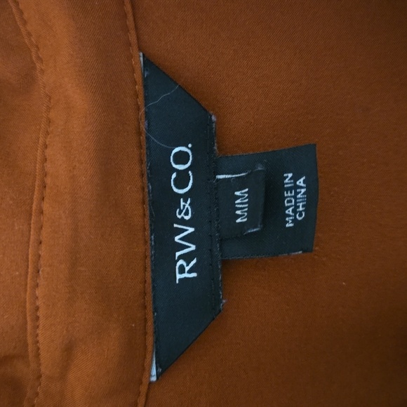 RW&Co satin fall blouse - Picture 2 of 4
